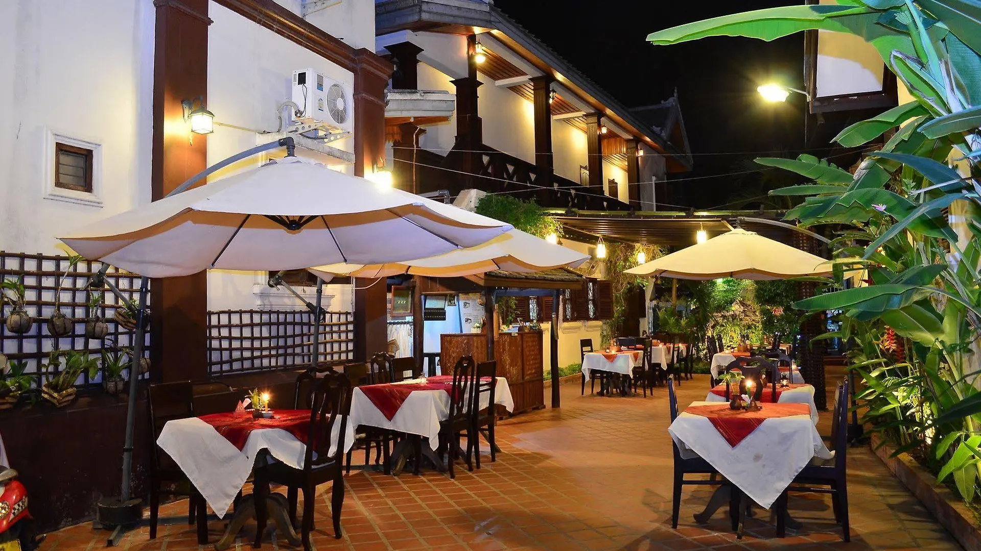 Phousi Guesthouse Luang Prabang 3*,  Laos